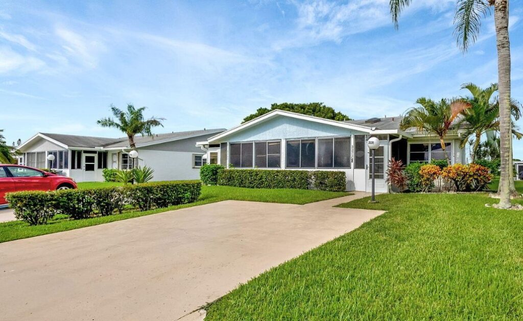 What-Makes-Palm-Beach-County-the-Ideal-Place-to-Buy-a-Mobile-Home